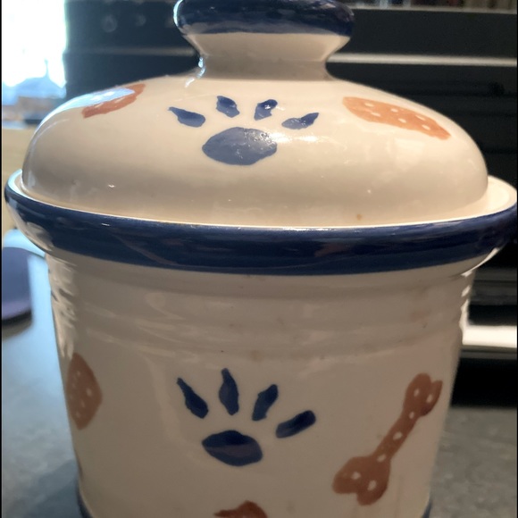 Pet. treat jar ceramic cute with paws treats bones - Picture 1 of 3